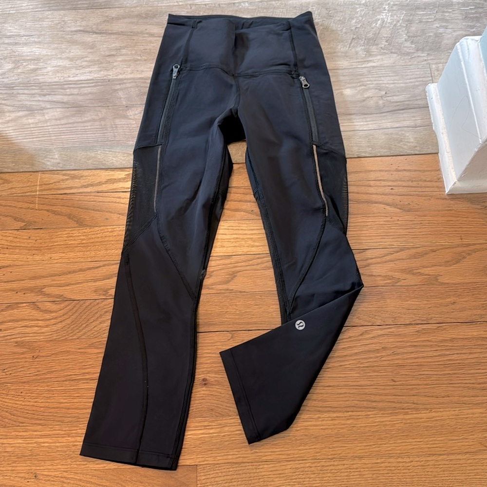 Lululemon black luxtreme sheer crops